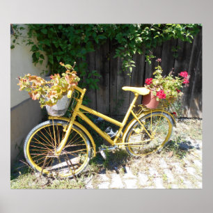 Poster Vélo Fleur Jaune Sur La Rue