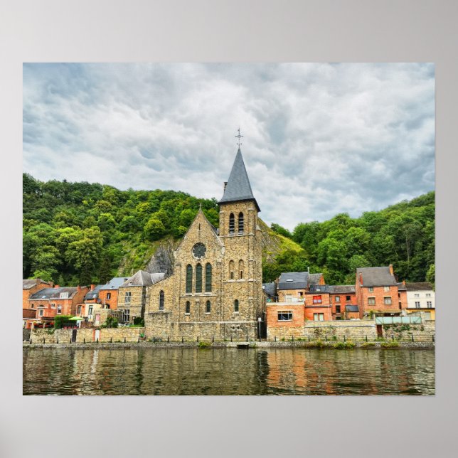 Poster Vue de l'ancienne église à Dinant de la Meuse (Devant)