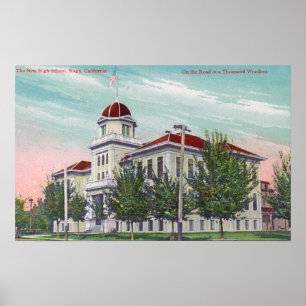 Poster Vue extérieure du nouveau haut SchoolNapa, CA