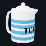 Pot de thé en porcelaine - Bouchons bleus<br><div class="desc">Je l'ai laissé pour que vous puissiez soit modifier le texte,  l'enlever complètement ou partir tel quel.</div>