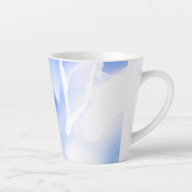 Poudre bleu floral imprimé latte Mug (Droite)