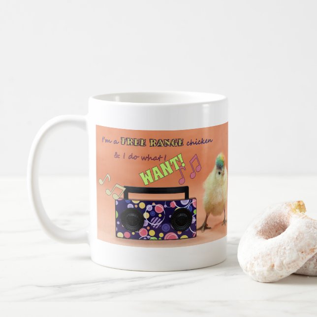 Poulets à portée libre Mug amusant (Avec donut)