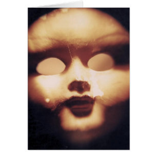 Poupée déplaisante