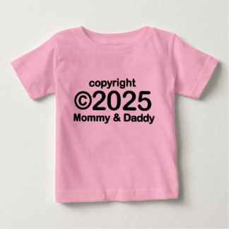 Pour Bébé Copyright 2022 Maman et Papa Baby T-shirt