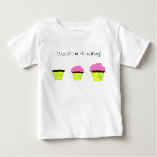 Pour Bébé Cupcake dans le T-shirt Making Kids