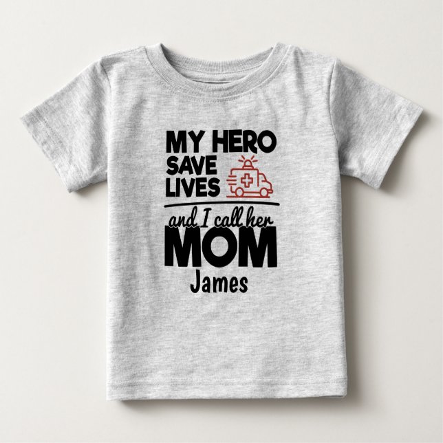 Pour Bébé Hero Maman Ambulance personnalisée Baby T-shirt (Devant)