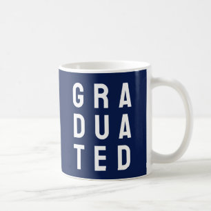 Pour les nouveaux diplômés. Une Mug à café diplômé