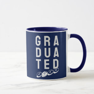 Pour les nouveaux diplômés. Une Mug à café diplômé