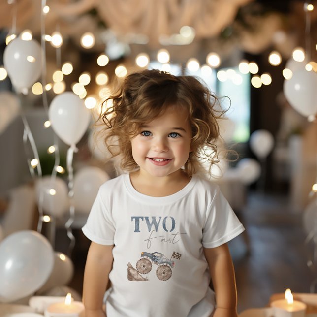 Pour Les Tous Petits T-shirt de fête d'anniversaire TWO Fast Dusty Blue (Créateur téléchargé)