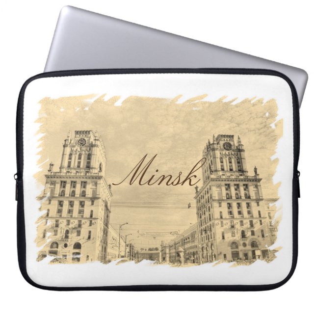 Pour Ordinateur Portable Biélorussie Minsk Architecture Housse de laptop (Devant)