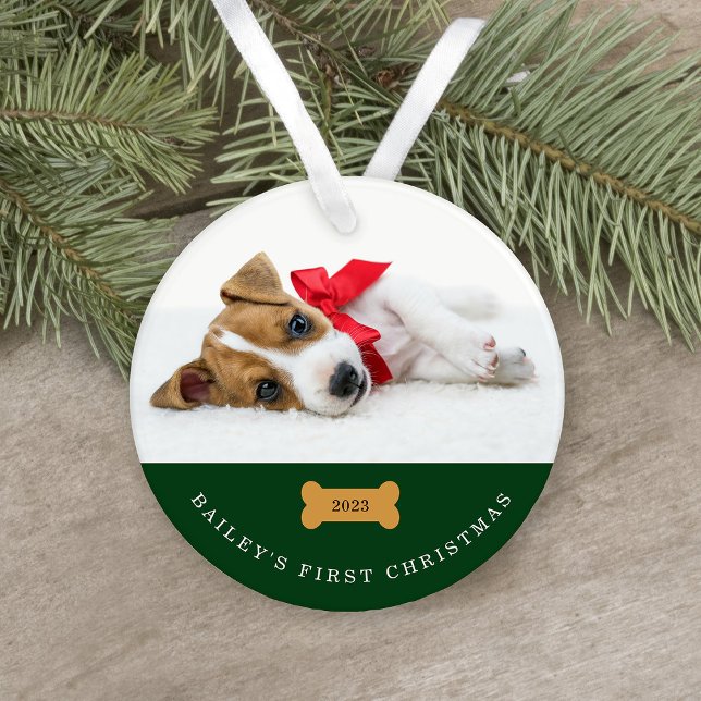 Premier Noël de votre chien | Vert avec deux photo (This cute, green holiday ornament features two photos of your dog and is the perfect puppy keepsake)
