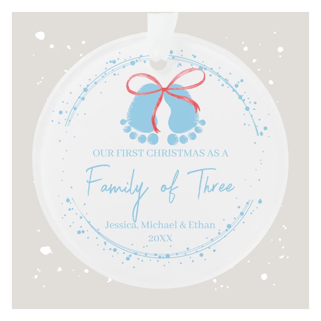 Premier Noël en famille de trois personnalisées (First Christmas as a Family of Three Personalized Ornament)