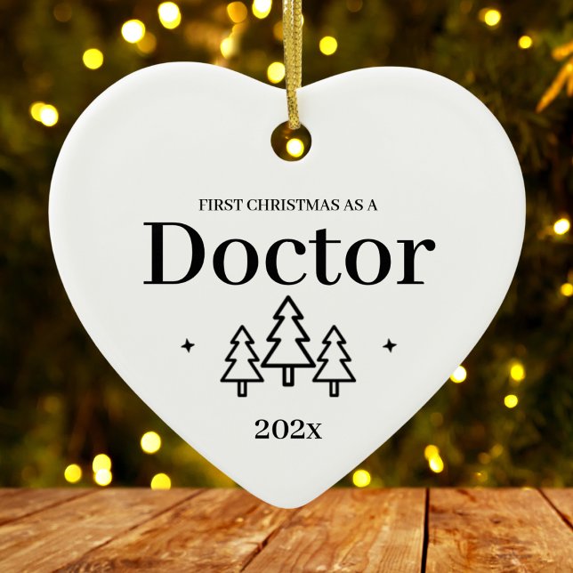 Premier ornement de Noël du Docteur en Coeur Blanc (White Heart Doctor First Christmas Ornament
)
