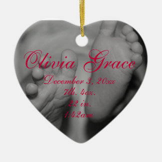 Premier ornement de Noël les pieds de bébé