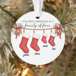 Premier ornement de Noël pour une famille de quatr