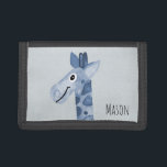 Premier Portefeuille bleu Giraffe avec nom<br><div class="desc">Le porte-monnaie de cet adorable garçon est orné d'une girafe bleu aquarelle et vous permet d'ajouter le nom de votre petit garçon. Parfait pour le premier porte-monnaie de votre enfant ! Découvrez le reste de notre collection pour d'autres animaux de safari bleus mignons !</div>