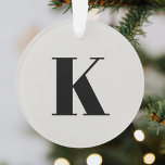 Première lettre | Monogram Modern Stylish Trendy<br><div class="desc">Simple,  stylish custom initial letter monogram ornament dans typographies minimes modernes dans black on a putty gray background. A perfect custom venin ou holiday accessoire with personal touch !</div>