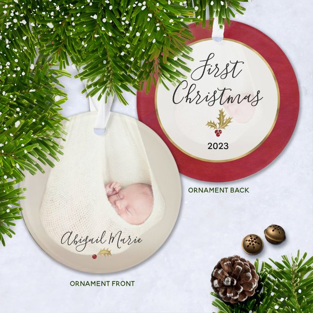 Première photo de Noël du bébé Red & Gold Holly (Keepsake Baby's First Christmas Photo Ornament with Baby's Name and Year )