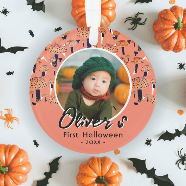 Première photo d'Halloween de champignon orange d' (Créateur téléchargé)