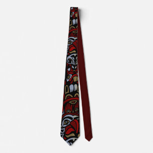 Premières cravates de totem de nations de cravates