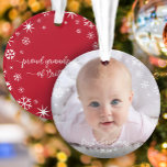 Premiers Noël Bébé Photo Flammes de neige Grands-p<br><div class="desc">"Premier Noël." Un visuel ludique de flocons de neige blancs et de typographie manuscrite avec année customisée, superposant la photo de votre choix, vous aider à inaugurer Noël et Nouvel An. Sur le dos, d’autres flocons de neige blancs et une typographie manuscrite avec "grands-parents fiers du nom du bébé" recouvrent...</div>