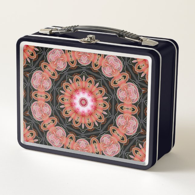 Pretty Metal Lucky Lunch Box (Devant)