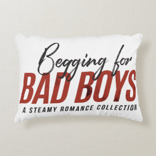 Prier pour le mauvais coussin de garçons