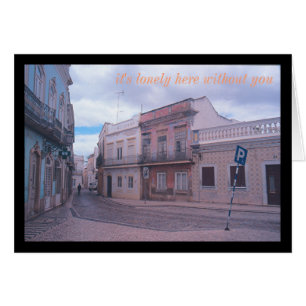 (Principalement déserté) Scène européenne de rue