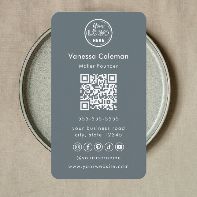 Professionnel minimaliste Carte de visite branché  (Créateur téléchargé)
