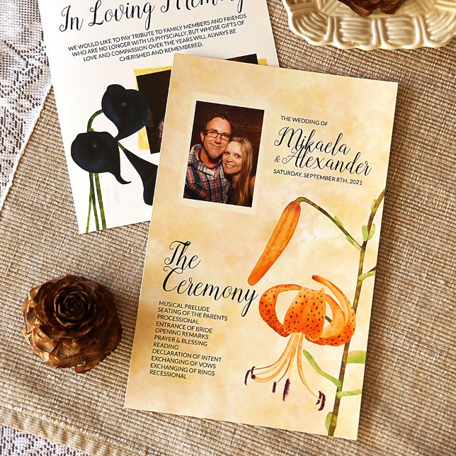 Programme de cérémonie des Mariages des Lys de tig (Wedding Ceremony Program with Orange Tiger Lily and Dark Blue Calla Lilies, Fall Wedding Colors)