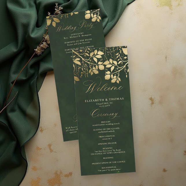 Programme de mariage en or de la forêt enchantée (enchanted forest wedding theme program card gold foliage hunter green gold elegant)
