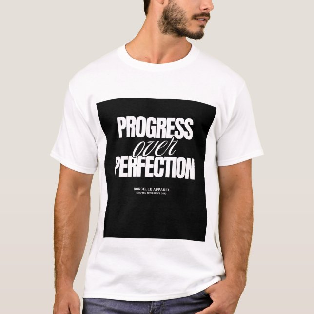 PROGRÈS SUR PROTECTION. T-SHIRT IMPRIMÉ TEXTE (Devant)