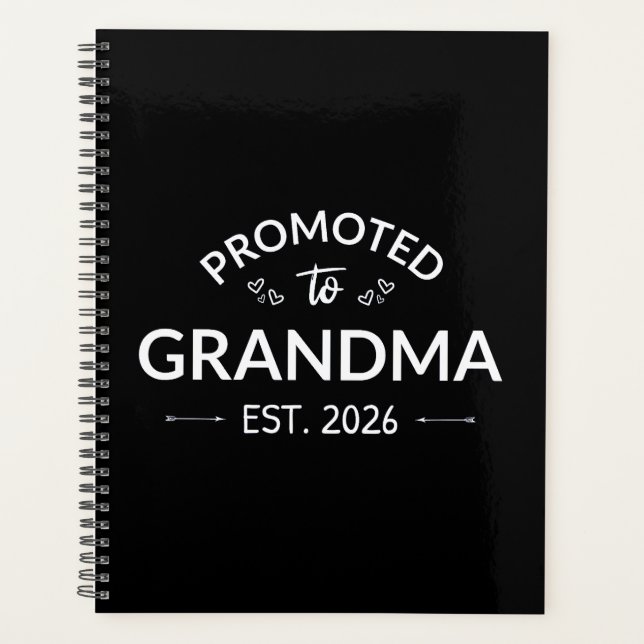 Promu À Grand-Mère Est. 2026 II (Devant)