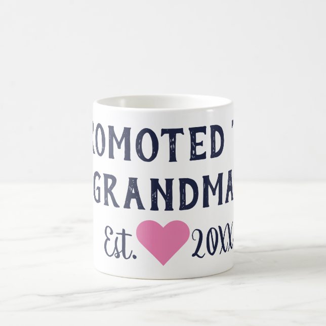 Promu À La Grande-Mère Navy Et À La Mug Rose Clair (Centre)