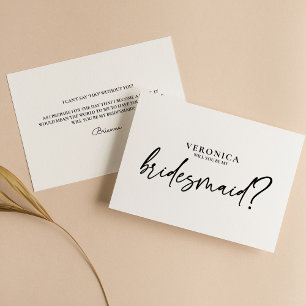 Proposition minimaliste de femme de chambre noire