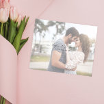 Prospectus 11,4 Cm X 14,2 Cm Budget Minimaliste Chic Photo H Enregistrer la dat<br><div class="desc">******* LE PAPIER MAQUILLAGE EST MINCE. MISE À NIVEAU D'UN PAPIER PLUS ÉPAISSE. AUCUNE ENVELOPPE N'EST INCLUSE. POUR LE STOCK CARD, CARTES ÉPAISSEUSES, VÉRIFIEZ LE LIEN CI-DESSOUS. STOCK CARTE, CARTES ÉPAISSEUSES ONT UNE OPTION POUR ENVELOPPES OU LES INCLUT******** Aucune enveloppe, version papier flyer. Économisez de l'argent sur les invitations officielles...</div>