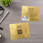 Prospectus 11,4 Cm X 14,2 Cm Code QR or du service de nettoyage<br><div class="desc">Un service de nettoyage élégant et séduisant flyer d'entreprise sur un faux arrière - plan doré décoré d'équipement de nettoyage. Personnalisez et ajoutez Votre nom,  les informations de contact textuel. Ajoutez votre propre code QR à l'adresse de votre site Web au verso :</div>