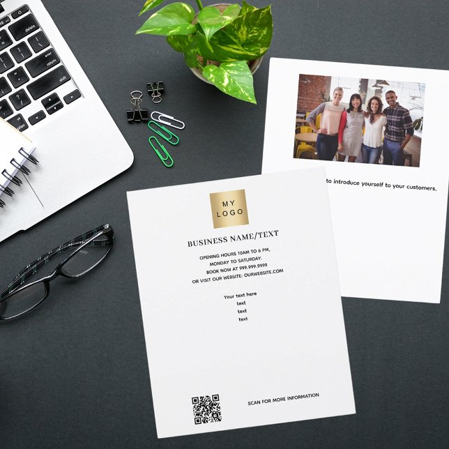 Prospectus 11,4 Cm X 14,2 Cm Logo de l'entreprise photo code qr (Créateur téléchargé)