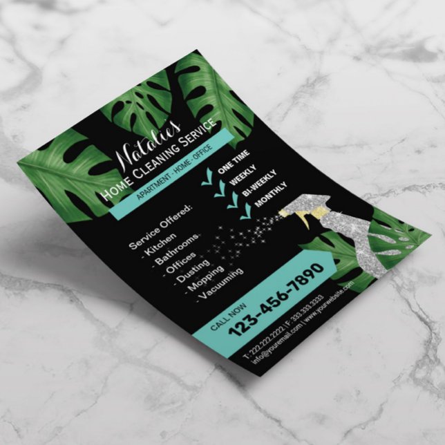 Prospectus 11,4 Cm X 14,2 Cm Nettoyage de la maison Service de femme de ménage  (Créateur téléchargé)