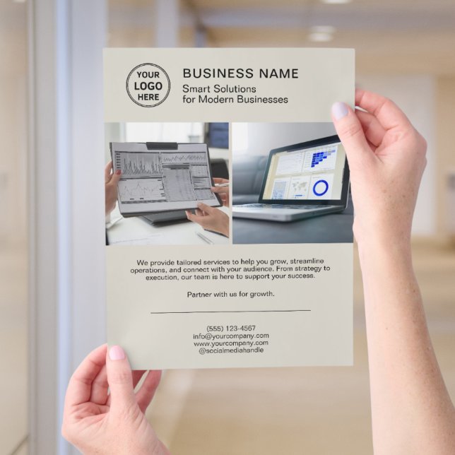 Prospectus 21,6 Cm X 24,94 Cm Modern Logo Photo Professional Business Flyer (Modern Logo Photo Professional Business Flyer)