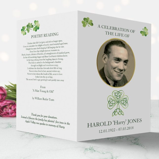 Prospectus 21,6 Cm X 24,94 Cm Programme funéraire catholique irlandais, mémorial (Créateur téléchargé)