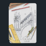 Protection iPad Mini Graduate Class of 2022 Architecture Engineer Nom<br><div class="desc">Graduate Class of 2022 Architecture Engineer Grad Nom personnalisé coques ipad et couvertures présente une illustration d'une partie d'un bâtiment avec les outils nécessaires pour dessiner plus le texte "Grad", votre nom et l'année de qualification. Personnalisez en modifiant le texte dans les zones de texte fournies. Conçu par ©Evco Studio...</div>