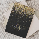 Protection iPad Mini Nom du monogramme de la Parties scintillant d'or<br><div class="desc">Glam Gold Parties scintillant Elegant Monogram iPad Couverture. Personnalisez facilement cette housse de tablette chic branchée avec une élégante parties scintillant dorée brillante sur un arrière - plan noir. Le design comprend votre monogramme manuscrit avec de jolis tourbillons et votre nom.</div>