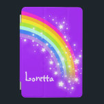 Protection iPad Mini Rainbow violette violette filles nommé ipcover<br><div class="desc">Parfait pour protéger votre enfant filles ipad écran. Ajoutez votre nom à ce coque ipad. Lit actuellement Loretta. Cet original coque graphique violet arc-en-ciel est conçu par Sarah Trett.</div>