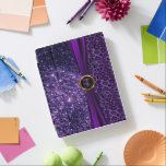 Protection iPad Peau pourpre élégante de parties scintillantes et<br><div class="desc">Motif pourpre élégant de peau de parties scintillantes et de léopard. couverture d'iPad. 100% personnalisable. Préparez pour compléter les boîtes ou pour cliquer sur dessus le bouton de PERSONNALISER pour ajouter, déplacer, supprimer ou changer le texte ou les graphiques l'uns des. Fait avec le vecteur de haute résolution et/ou les...</div>