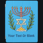 Protection iPad Persian Magen David Menorah<br><div class="desc">Cette image a été adaptée à partir d'un carrelage juif perse antique et présente une menorah avec un Magen David (Étoile de David) encadré de branches d'olivier. Les imperfections de l'image originale peinte à la main ont été conservées. Ajoutez votre propre texte.</div>