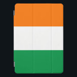 Protection iPad Pro Cover Apple iPad Pro 10,5 pouces avec drapeau d'Irlande<br><div class="desc">Ajoutez une touche de fierté irlandaise à vos accessoires technologiques grâce à notre coque iPad 10.5 Pro exclusif avec le drapeau de l'Irlande ! Conçu avec une attention minutieuse aux détails, ce coque ipad est plus qu’une simple couverture protectrice, c’est une célébration du riche patrimoine et de la fierté culturelle...</div>