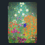 Protection iPad Pro Cover Jardin aux fleurs Gustav Klimt<br><div class="desc">Couverture iPad avec peinture à l’huile de Gustav Klimt Jardin aux fleurs (1906). Un beau jardin de fleurs violettes,  rouges,  blanches,  bleues et oranges. Un grand cadeau pour les amateurs d'art Art Nouveau et autrichien.</div>