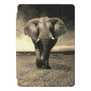 Protection iPad Pro Cover Majestic Wild Bull Elephant à Sepia