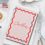 Protection iPad Pro Cover Monogramme de bordure simple rose et rouge<br><div class="desc">Protégez votre iPad avec un capot iPad personnalisé unique doté d'un motif de bordure ondulé moderne et tendance. En rose et rouge vif,  ajoutez votre monogramme ou votre nom dans un style manuscrit moderne pour créer une couverture unique. Personnalisez notre modèle avec n'importe quel texte que vous aimez.</div>